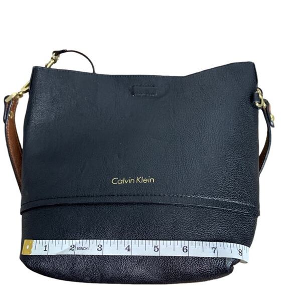 CALVIN KLEIN Black and Brown Crossbody and Wristlet - Picture 8 of 9